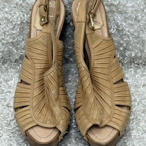 Dior Tan Women's Sandals size 38.5